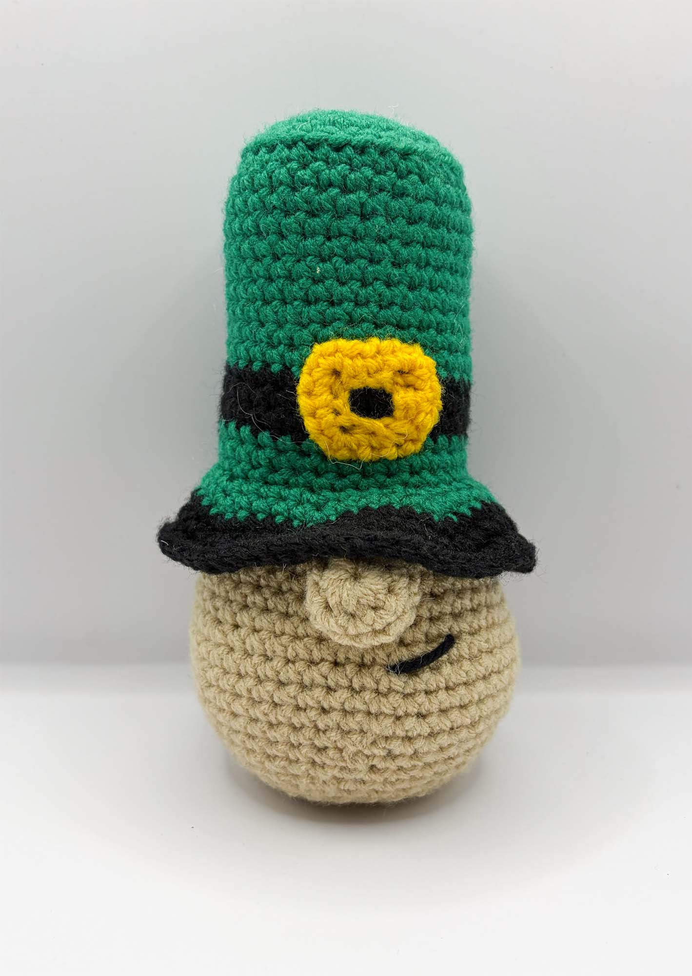 "Seamus" & "Doyle" the Lil Leprechaun Gnomes